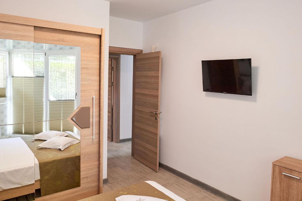 Crystal 26 Apartment - Spa Pool Beach Resort Năvodari Buitenkant foto