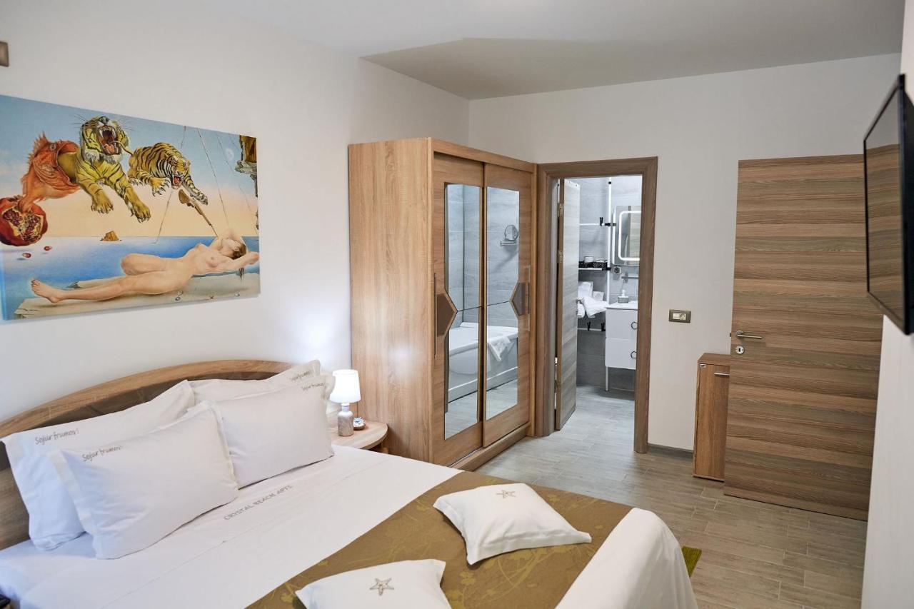 Crystal 26 Apartment - Spa Pool Beach Resort Năvodari Buitenkant foto