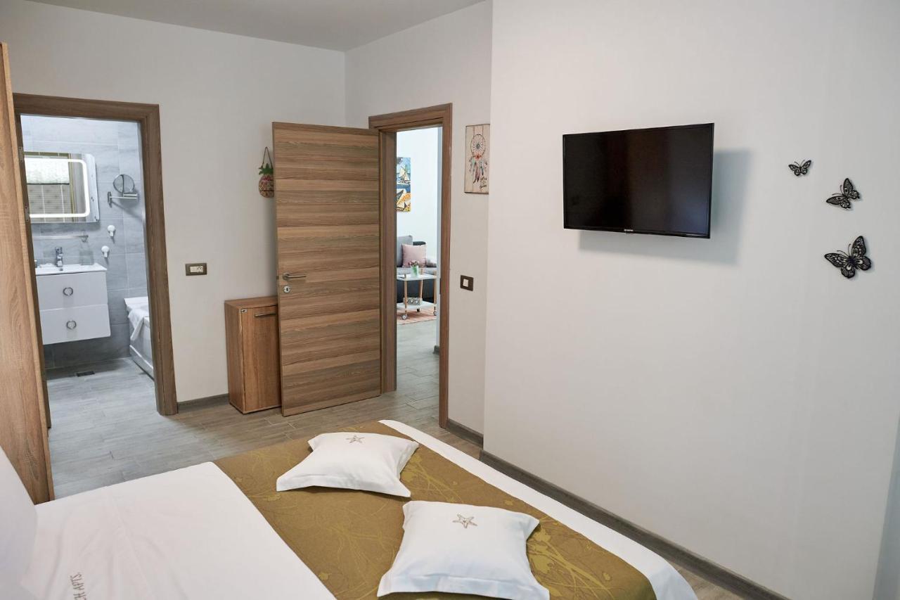 Crystal 26 Apartment - Spa Pool Beach Resort Năvodari Buitenkant foto